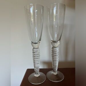 NWOT champagne glasses